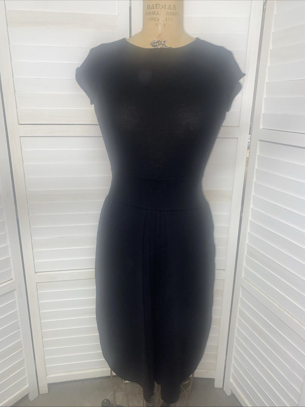 Calvin Klein Sweater Dress Sleeveless Black Sheathe Preppy Career Business Med